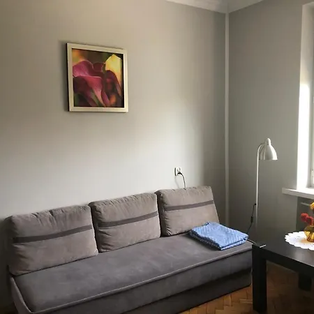 Apartament Roma ギジツコ